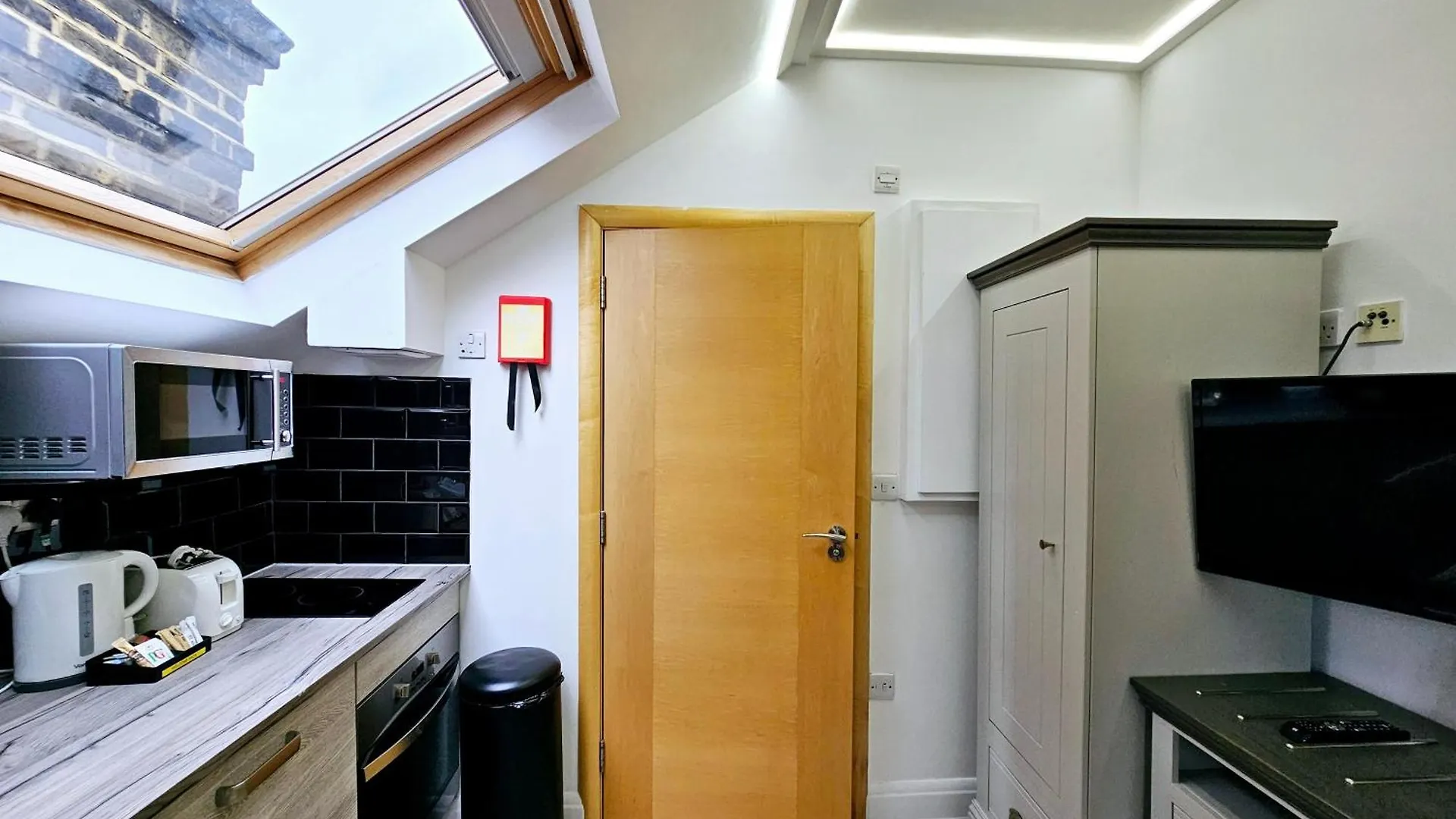 London Stay Apartments Великобритания