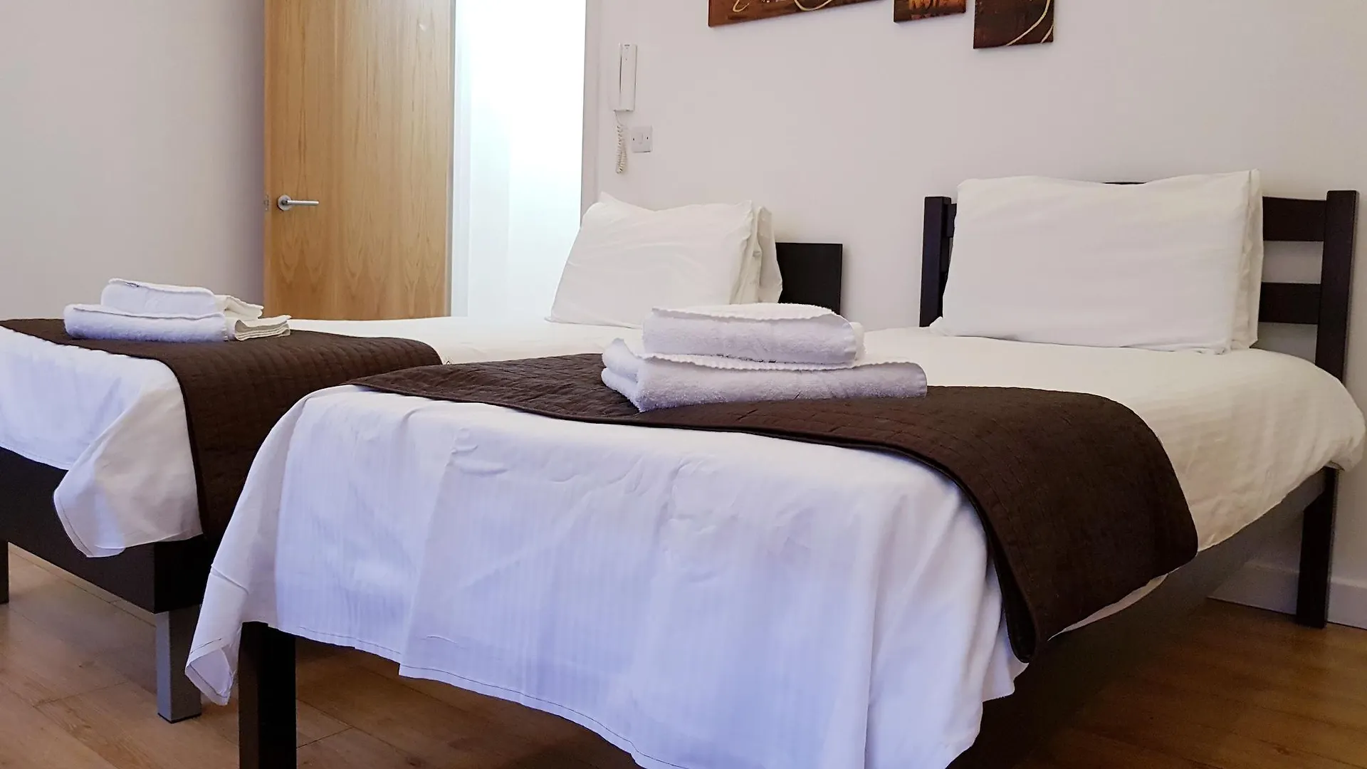 London Stay Apartments Aparthotel